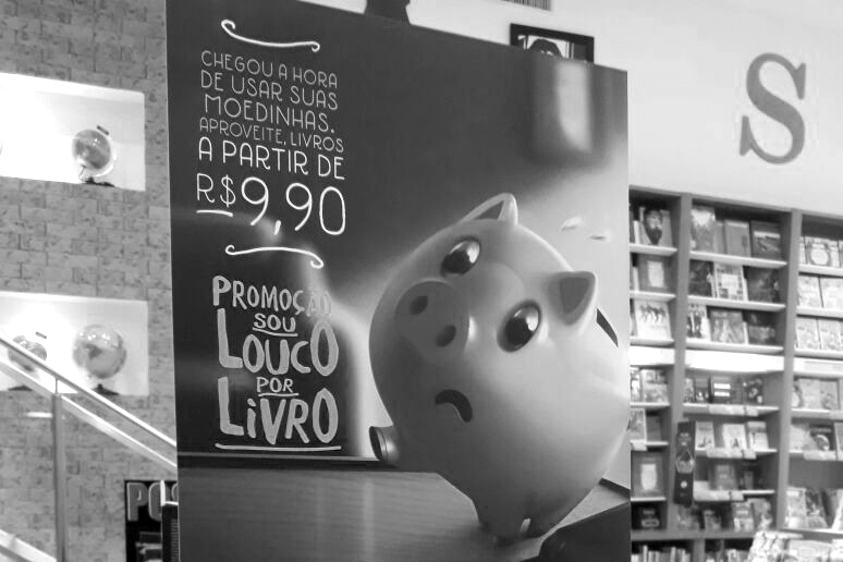 Livrarias Curitiba – Campanha Louco por Livros – Porquinho
